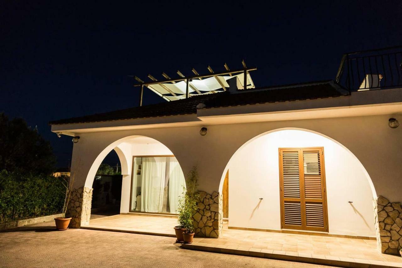 Manta Bianca Villa Siracusa Sicily Plemmirio... Syrakus Exterior foto