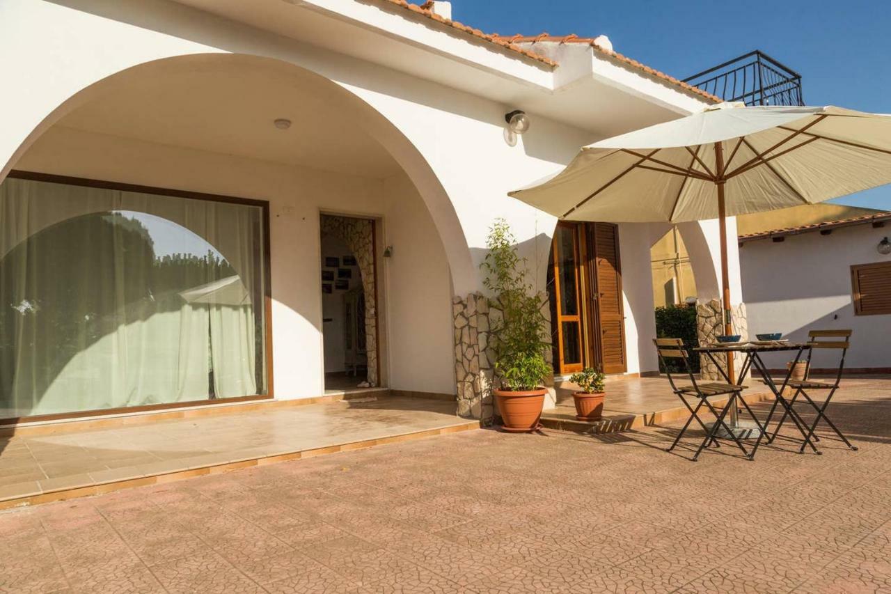 Manta Bianca Villa Siracusa Sicily Plemmirio... Syrakus Exterior foto